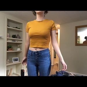 Mustard Cropped T-shirt